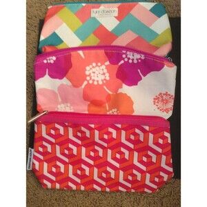 3 Clinique Makeup Bags B37